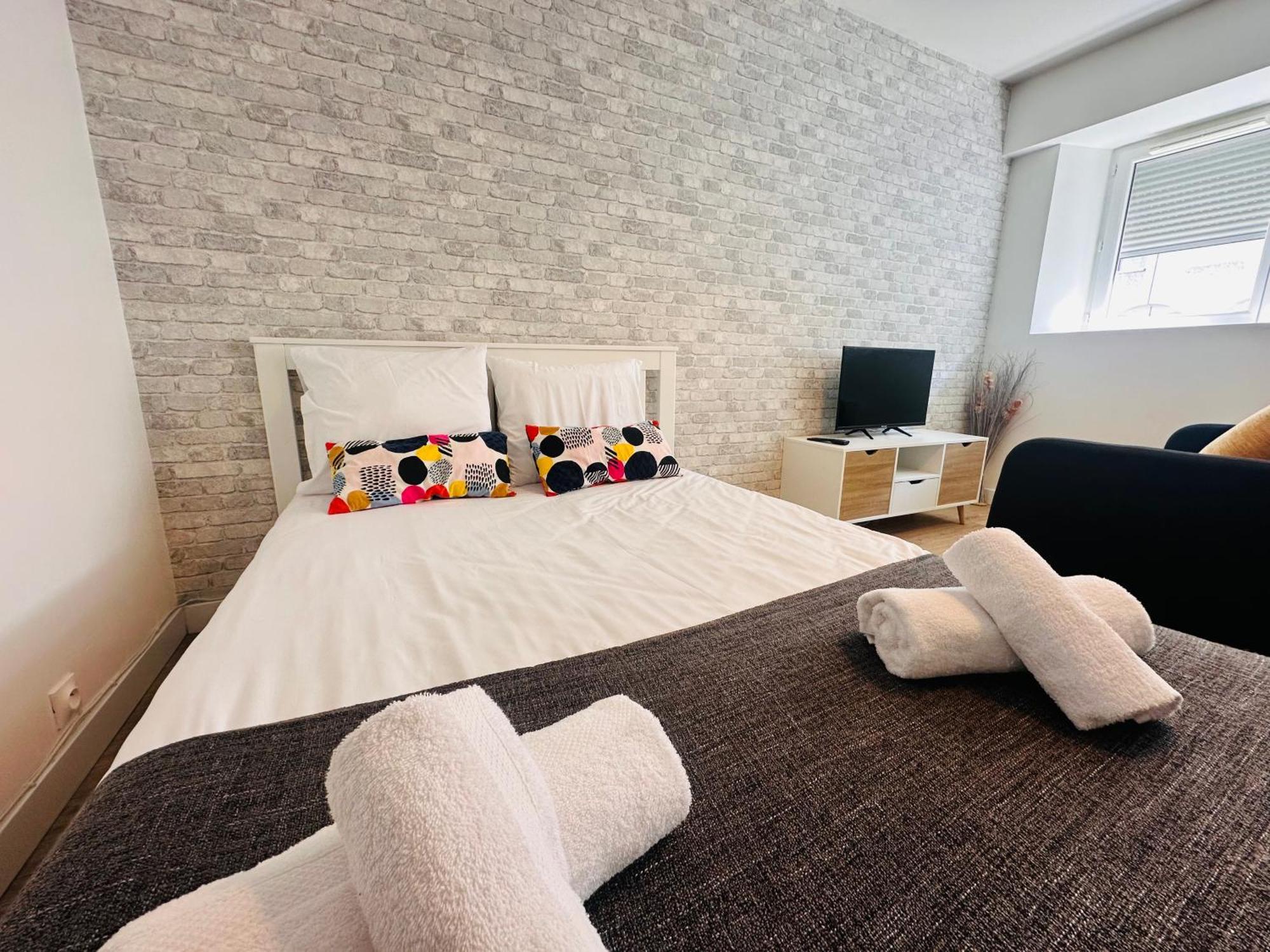 Appartement Cosy Proche De Toutes Les Commodites ออร์เลออง ภายนอก รูปภาพ